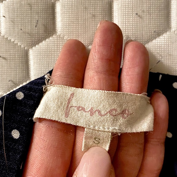 Blue asymmetrical dotted skirt - Picture 3 of 3